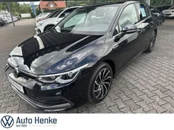 Schwarz Gebraucht 2020 VW Golf VIII Style Limousine | 18.385 € (Guter Preis)