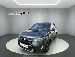 Galactic gray metallic Gebraucht 2024 Suzuki Vitara Comfort+ SUV | 24.590 € (Fairer Preis)