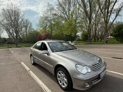 Mercedes C240