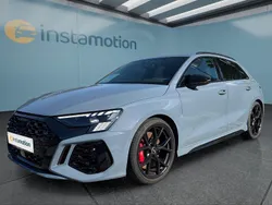 Grau Gebraucht 2023 Audi RS3 Sportback Kleinwagen | 55.199 € (Fairer Preis)