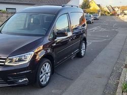 Schwarz Gebraucht 2016 VW Caddy Comfortline Van / Kleinbus | 18.990 € (Fairer Preis)