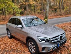 Braun Gebraucht 2019 Mercedes GLC300 SUV | 32.500 € (Fairer Preis)
