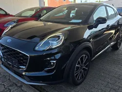 Obsidianschwarz metallic Gebraucht 2021 Ford Puma Titanium SUV | 18.970 € (Fairer Preis)