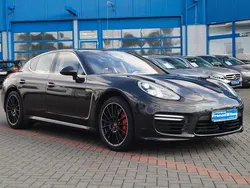 Grau Gebraucht 2015 Porsche Panamera Turbo Limousine | 44.950 € (Superpreis)