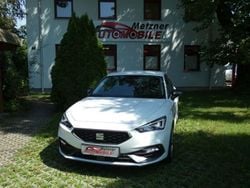 Weiß Gebraucht 2024 Seat Leon FR Limousine | 24.590 € (Fairer Preis)