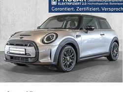 Silber Gebraucht 2023 Mini Cooper SE Classic Kleinwagen | 19.350 € (Guter Preis)