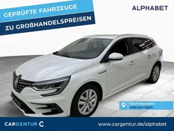 Perlmutt weiss metallic (metallic) Gebraucht 2022 Renault Mégane IV Intens Kombi | 20.490 € (Fairer Preis)