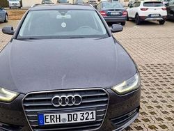 Grau Gebraucht 2014 Audi A4 Attraction Kombi | 8.000 € (Superpreis)