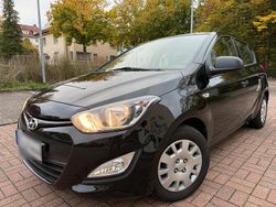 Schwarz Gebraucht 2014 Hyundai i20 Classic Kleinwagen | 2.690 €