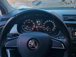 Weiß Gebraucht 2018 Skoda Fabia Kombi | 11.000 € (Fairer Preis)