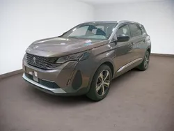 Platinium grau metallic (metallic) Gebraucht 2024 Peugeot 5008 Allure Van / Kleinbus | 28.480 € (Fairer Preis)