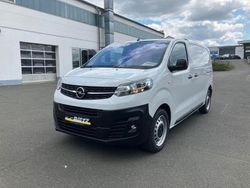 Weiß Gebraucht 2024 Opel Vivaro Edition Van | 28.700 € (Fairer Preis)