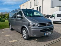 Grau Gebraucht 2011 VW T5 Van | 12.400 € (Etwas zu teuer)