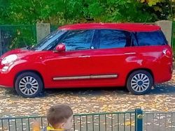 Rot Gebraucht 2016 Fiat 500L Urban Van / Kleinbus | 11.000 € (Fairer Preis)