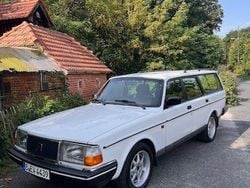 Weiß Gebraucht 1993 Volvo 245 Kombi | 11.950 €