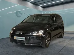Schwarz Gebraucht 2024 VW Touran Move Van / Kleinbus | 35.640 € (Fairer Preis)