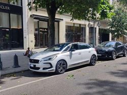 Weiß Gebraucht 2015 DS Automobiles DS5 Kleinwagen | 11.000 €