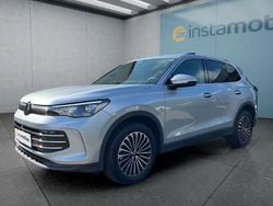Silber Gebraucht 2025 VW Tiguan SUV | 54.149 €