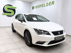 Weiß Gebraucht 2016 Seat Leon CONNECT Limousine | 11.990 € (Fairer Preis)