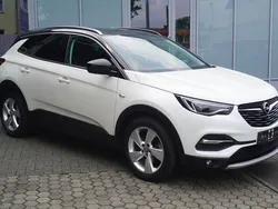 Weiß Gebraucht 2018 Opel Grandland X Innovation SUV | 18.990 € (Fairer Preis)