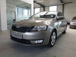 Grau Gebraucht 2014 Skoda Rapid Drive Kombi | 10.990 € (Fairer Preis)