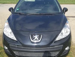 Schwarz Gebraucht 2011 Peugeot 207 CC Cabrio | 3.500 € (Fairer Preis)