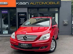 Rot Gebraucht 2006 Mercedes B170 Van / Kleinbus | 2.999 € (Fairer Preis)
