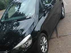 Schwarz Gebraucht 2015 BMW 214 Active Tourer Van / Kleinbus | 6.650 €