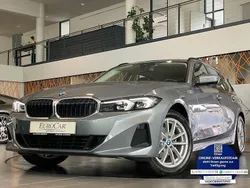 Grau Gebraucht 2023 BMW 320 Shadowline Kombi | 30.980 € (Superpreis)