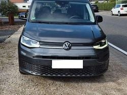 Grau Gebraucht 2022 VW Caddy Style Van / Kleinbus | 28.700 € (Fairer Preis)