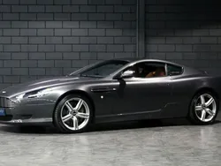 Grau Gebraucht 2007 Aston Martin DB9 Coupé | 52.900 € (Etwas zu teuer)
