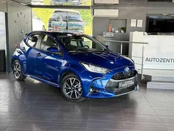Other Gebraucht 2022 Toyota Yaris Hybrid Team Limousine | 18.900 € (Guter Preis)
