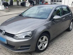 Grau Gebraucht 2014 VW Golf VII Comfortline Limousine | 6.900 € (Superpreis)
