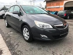 Grau Gebraucht 2010 Opel Astra Limousine | 2.799 € (Superpreis)