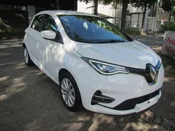 Weiß Gebraucht 2020 Renault Zoe Experience Kleinwagen | 15.000 € (Etwas zu teuer)