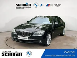 Schwarz Gebraucht 2011 BMW 760L Limousine | 24.190 € (Fairer Preis)