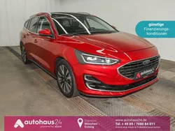 Rot Gebraucht 2023 Ford Focus Titanium Kombi | 20.440 € (Superpreis)