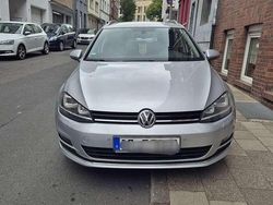 Silber Gebraucht 2016 VW Golf VII LOUNGE Kombi | 9.400 € (Fairer Preis)