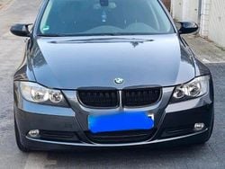 Grau Gebraucht 2008 BMW 320 Limousine | 4.950 € (Etwas zu teuer)