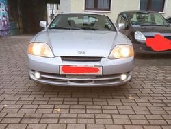 Silber Gebraucht 2002 Hyundai Coupé Coupé | 2.499 € (Fairer Preis)