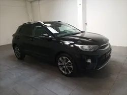 Schwarz Gebraucht 2021 Kia Stonic Vision SUV | 15.470 € (Fairer Preis)