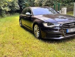 Schwarz Gebraucht 2013 Audi A6 S-Line Kombi | 11.900 € (Guter Preis)