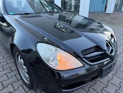 Schwarz Gebraucht 2005 Mercedes SLK200 Cabrio | 6.490 € (Superpreis)