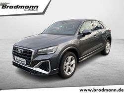 Daytona grau metallic Gebraucht 2025 Audi Q2 S-Line SUV | 33.750 € (Fairer Preis)