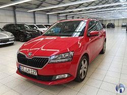 Rot Gebraucht 2021 Skoda Fabia Kombi | 8.999 €