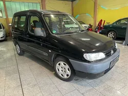 Schwarz Gebraucht 2002 Citroën Berlingo Van / Kleinbus | 1.450 € (Guter Preis)