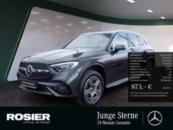 Grau / graphitgrau (metallic) Gebraucht 2024 Mercedes GLC300e AMG SUV | 58.155 € (Fairer Preis)