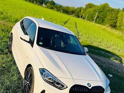 Weiß Gebraucht 2021 BMW 118 M Sport Kleinwagen | 24.300 € (Fairer Preis)