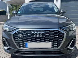 Grau Gebraucht 2024 Audi Q3 Sportback S-Line SUV | 44.900 € (Guter Preis)