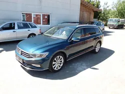 Aquamarinblau Gebraucht 2020 VW Passat Elegance Kombi | 21.499 € (Guter Preis)